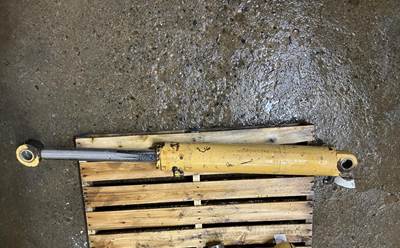 Caterpillar 430D Hydraulic Cylinder