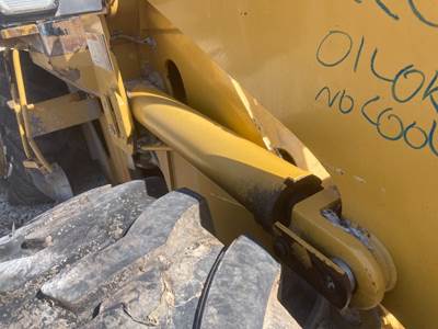 Caterpillar 928G Hydraulic Cylinder