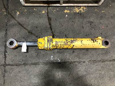 Caterpillar 966C Hydraulic Cylinder