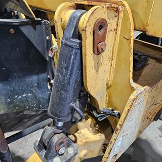 Caterpillar TH350B Hydraulic Cylinder