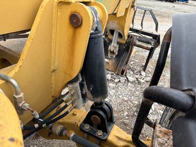 Caterpillar TH360B Hydraulic Cylinder