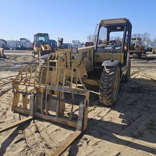 Caterpillar TH63 Hydraulic Cylinder