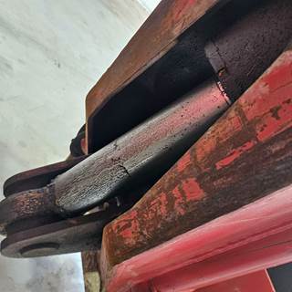 Caterpillar TH63 Hydraulic Cylinder