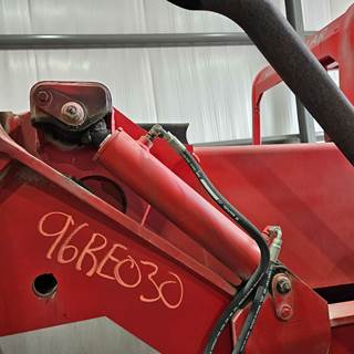 Caterpillar TH63 Hydraulic Cylinder