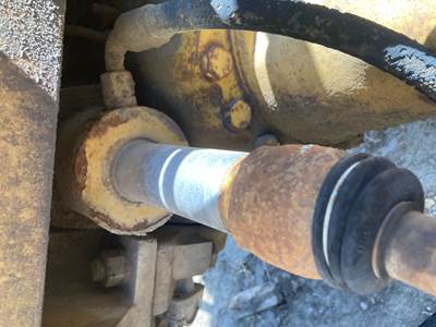 Caterpillar TH83 Hydraulic Cylinder