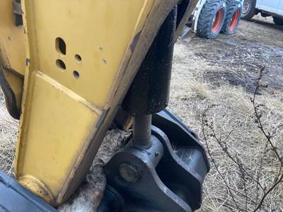 Caterpillar TL642 Hydraulic Cylinder