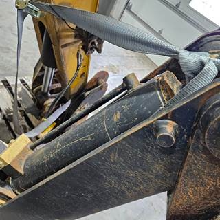 Caterpillar TL943 Hydraulic Cylinder