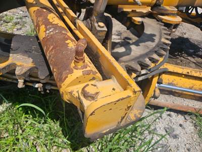 Champion D560HD Hydraulic Cylinder