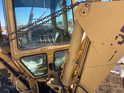 Ford 655A Hydraulic Cylinder