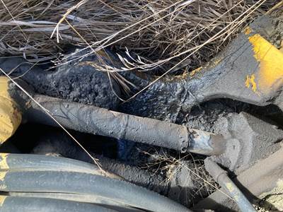 Ford 655A Hydraulic Cylinder