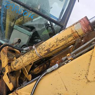 Ford 655C Hydraulic Cylinder
