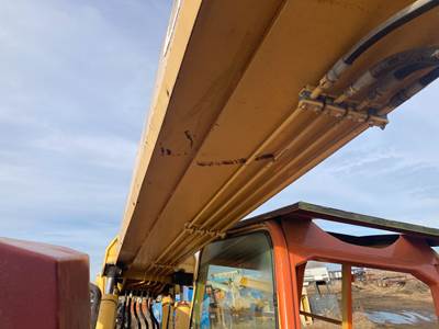 Gehl DL8H44 Hydraulic Cylinder