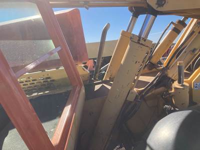 Gehl DL8H44 Hydraulic Cylinder