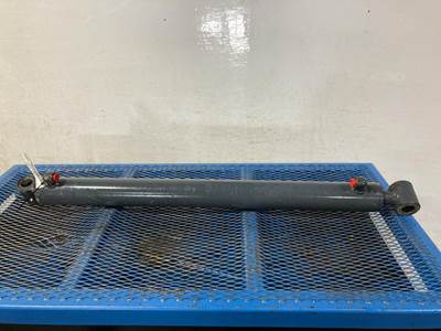 Gehl R165 Hydraulic Cylinder