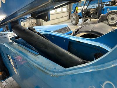 Genie GTH-636 Hydraulic Cylinder for a Genie GTH636