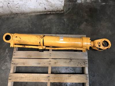 Hyundai HL757TM-9 Hydraulic Cylinder