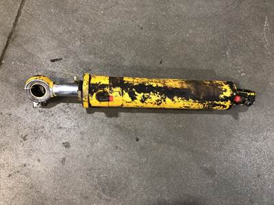 International H-90E Hydraulic Cylinder