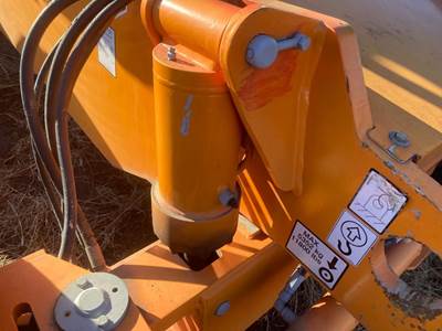 JLG 600S Hydraulic Cylinder