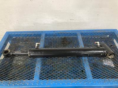 JLG 800A Hydraulic Cylinder