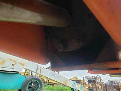 JLG 800S Hydraulic Cylinder
