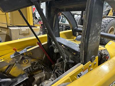 John Deere 250 Hydraulic Cylinder