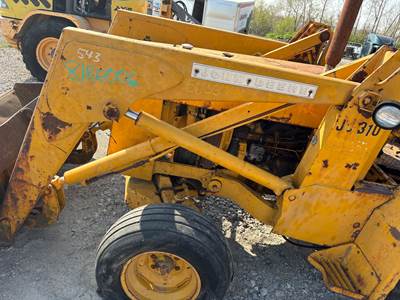 John Deere 310 Hydraulic Cylinder