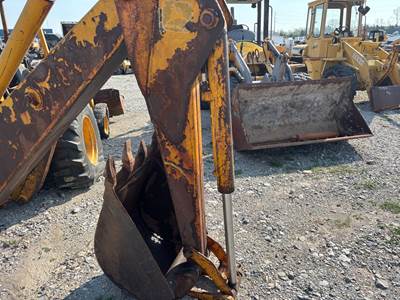 John Deere 310 Hydraulic Cylinder