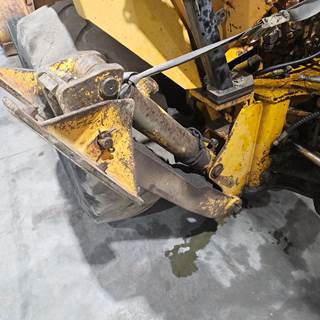 John Deere 310C Hydraulic Cylinder