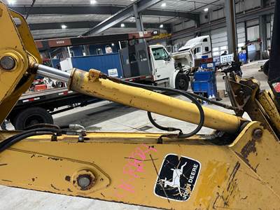 John Deere 310D Hydraulic Cylinder