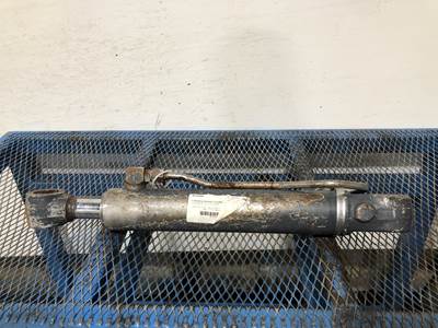 John Deere 318D Hydraulic Cylinder