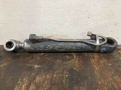 John Deere 318D Hydraulic Cylinder