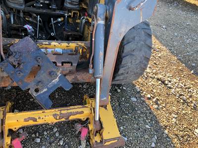 John Deere 320D Hydraulic Cylinder