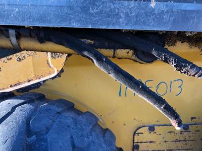 John Deere 320D Hydraulic Cylinder