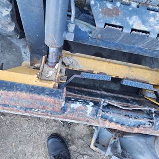 John Deere 323D Hydraulic Cylinder