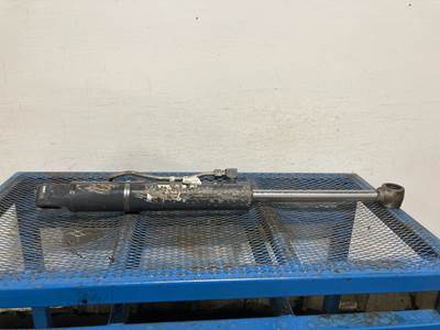 John Deere 324E Hydraulic Cylinder