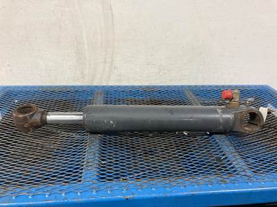 John Deere 326D Hydraulic Cylinder