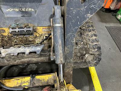 John Deere 329E Hydraulic Cylinder