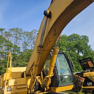 John Deere 330C LC Hydraulic Cylinder