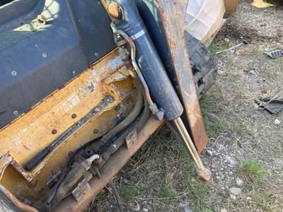 John Deere 333D Hydraulic Cylinder