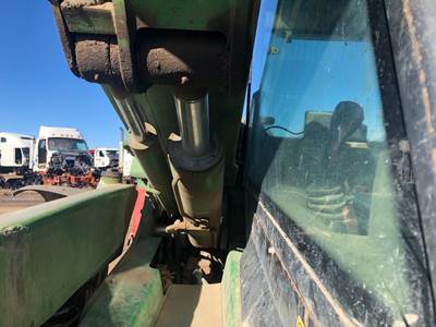 John Deere 3400 Hydraulic Cylinder