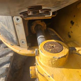 John Deere 35D Hydraulic Cylinder