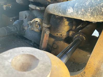 John Deere 444K Hydraulic Cylinder