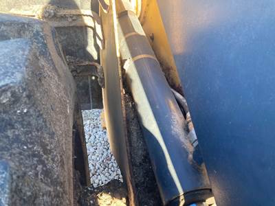 John Deere 444K Hydraulic Cylinder