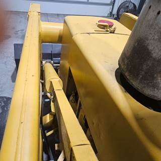 John Deere 510 Hydraulic Cylinder