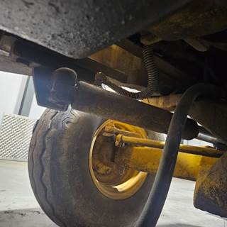 John Deere 510 Hydraulic Cylinder