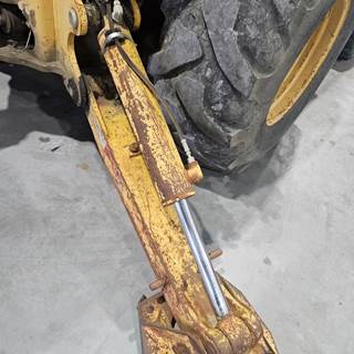 John Deere 510D Hydraulic Cylinder