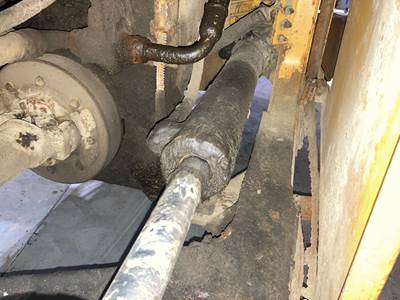 John Deere 544E Hydraulic Cylinder