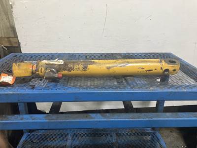 John Deere 544G Hydraulic Cylinder