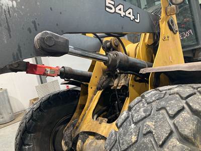 John Deere 544J Hydraulic Cylinder