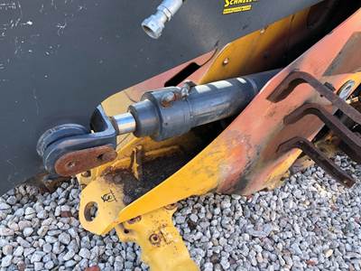 John Deere 544K Hydraulic Cylinder